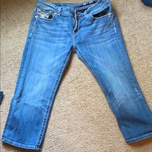 Miss me cuffed capris